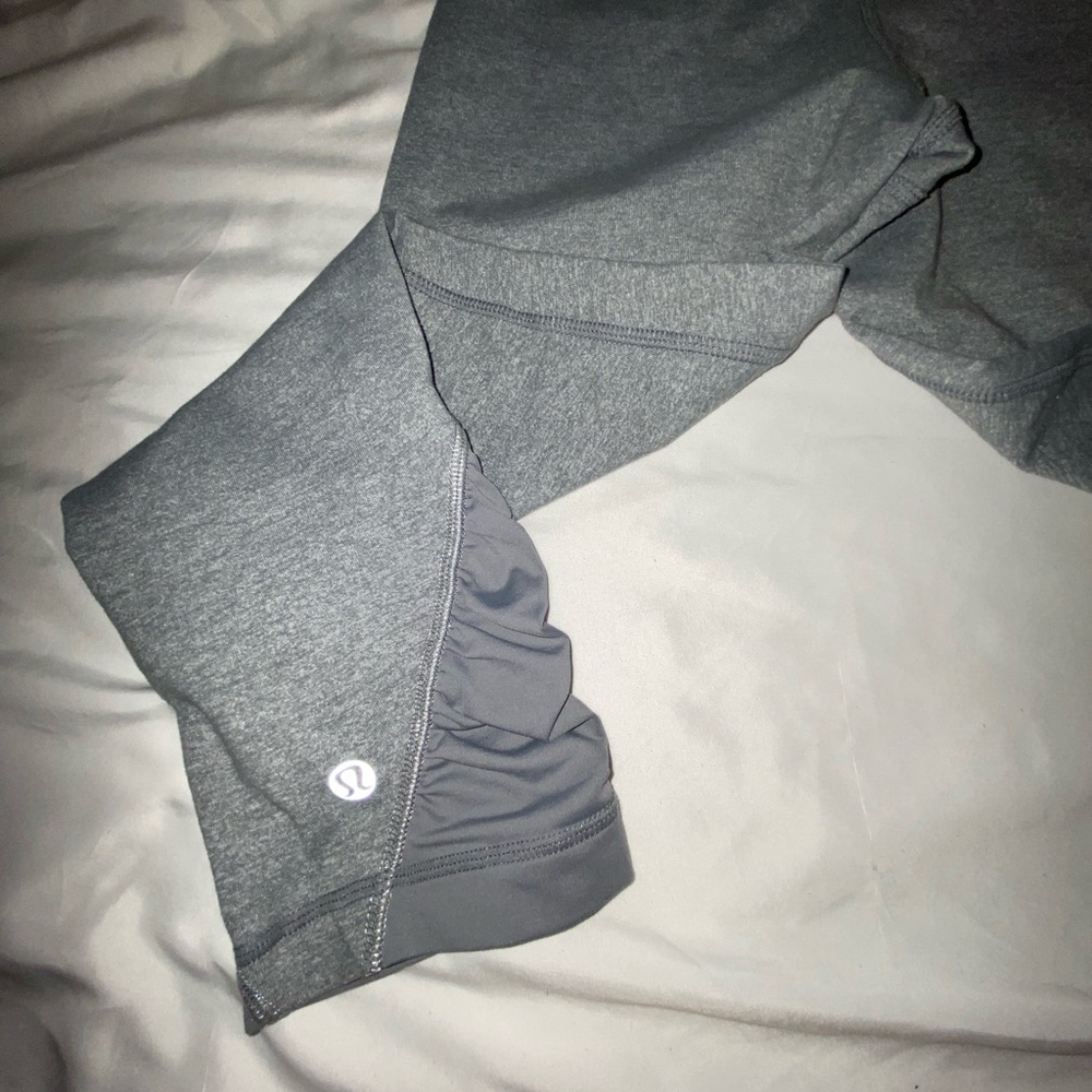 Lululemon capris leggings size 6 - Picture 10 of 11